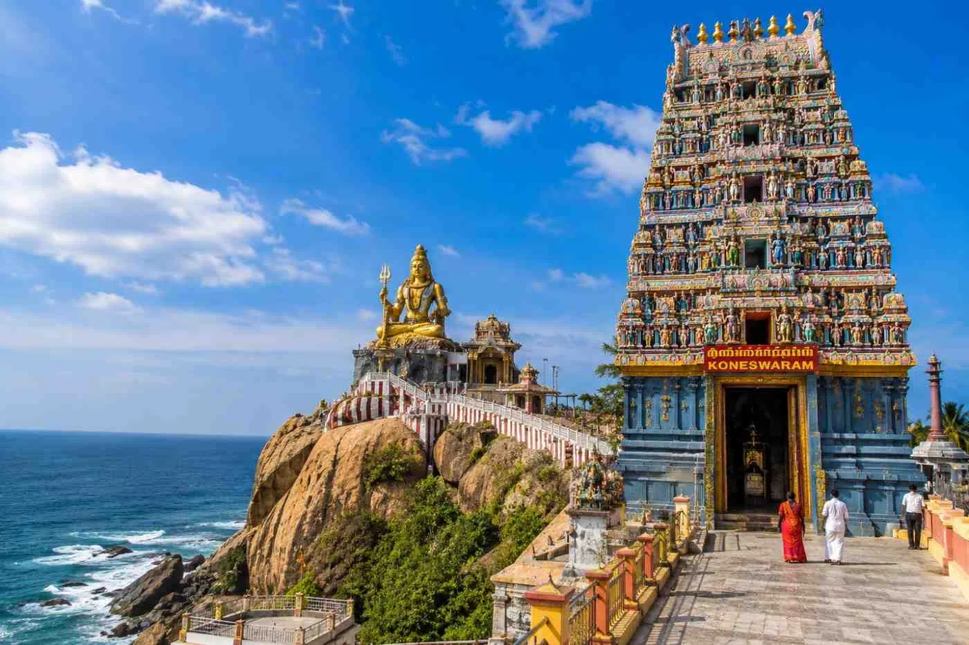 Koneswaram Temple cliff and ocean