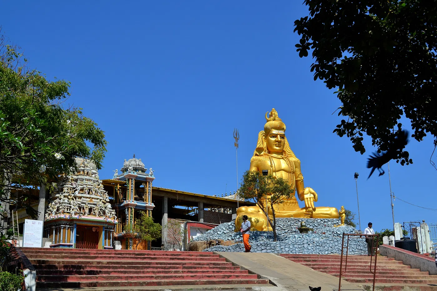 Trincomalee bay and Koneswaram Temple