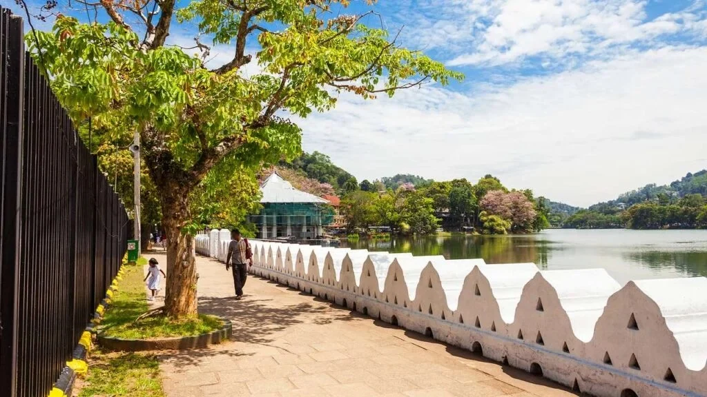 Kandy Lake framed by the surrounding green hills