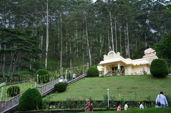 Sri Bhakta Hanuman Temple against the hills of Ramboda