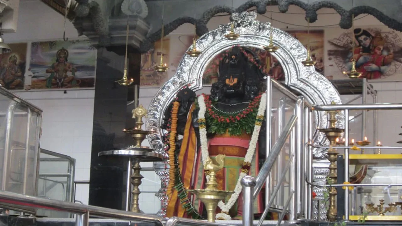 Panchamuga Anjaneyar Temple in Colombo