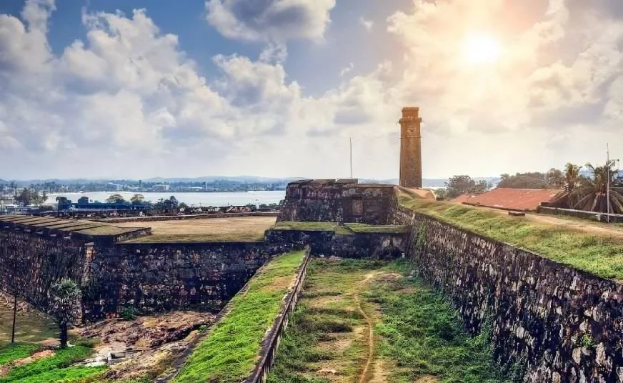 Sunrise over the ramparts of Galle Fort