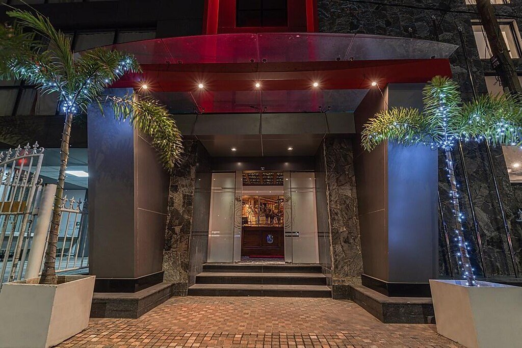 Earl's Red Colombo in Colombo hotel photo 2