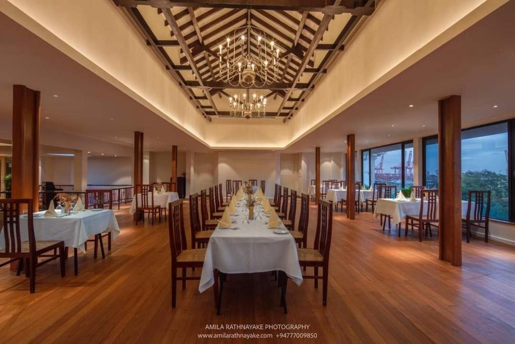 Grand Oriental Hotel in Colombo hotel photo 2